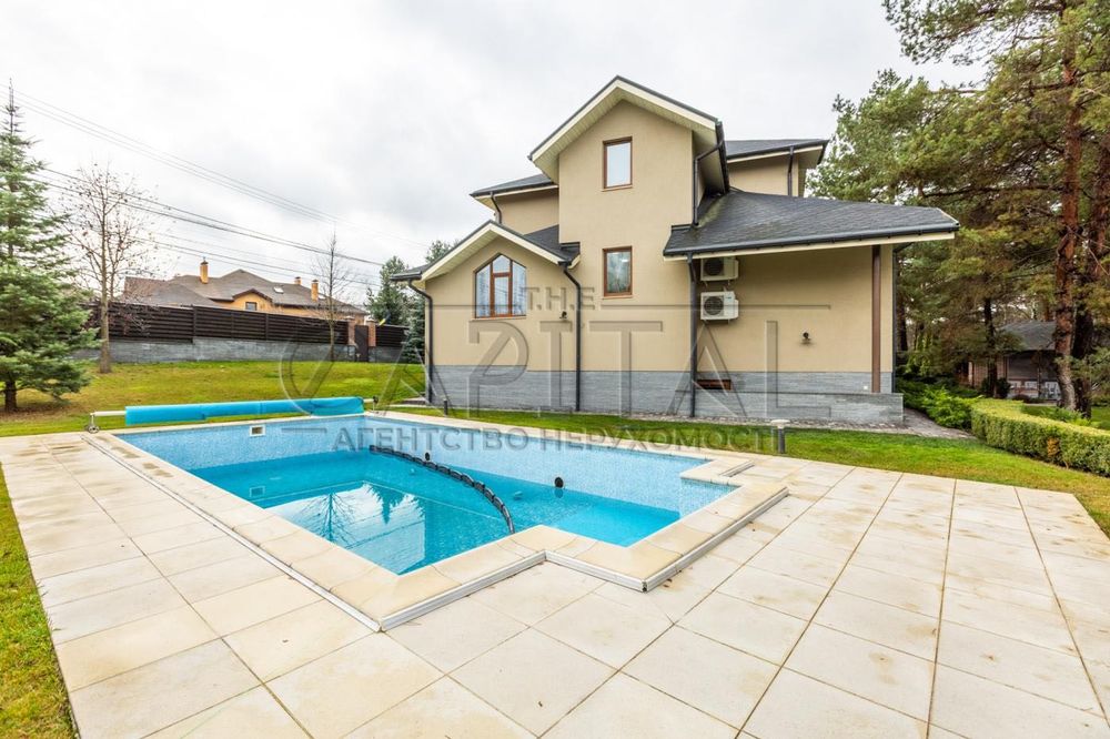 Пропонується в оренду двоповерховий затишний будинок в Гореничах 250м2