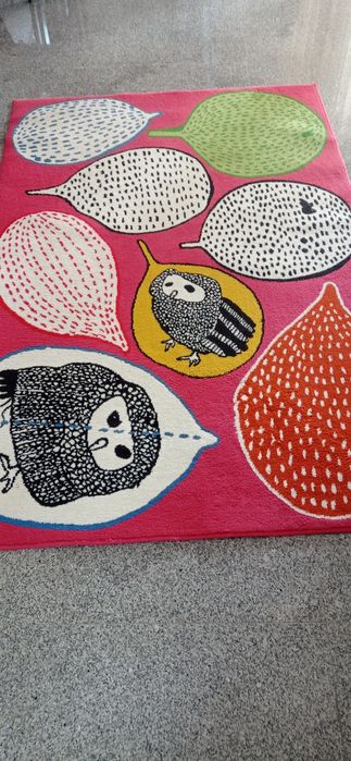 Carpete  em bom estado