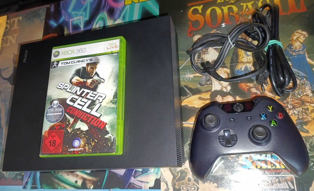 Konsola XBOX ONE X+Oryginalny pad i okablowanie-znakomity stan