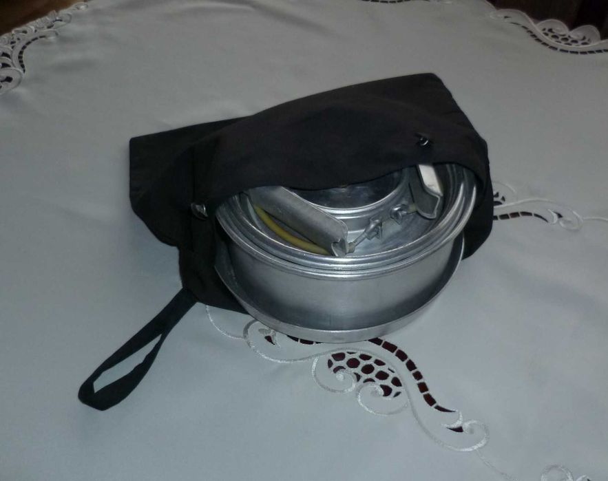 Garnki turystyczne z czasów PRL. Na camping, działkę itp.