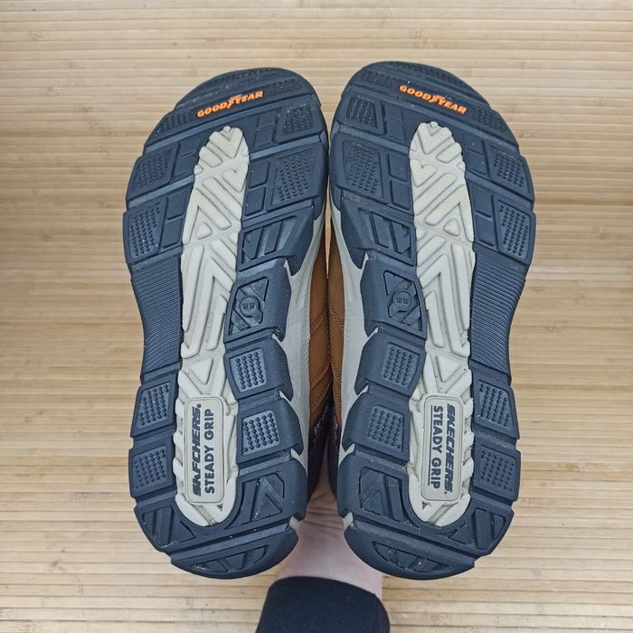 Мокасини, сліпони Skechers Slip-Ins Relaxed Fit Розмір 43 (28 см.)