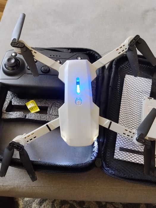 Dron plus 3 baterie