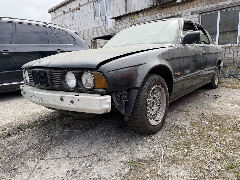 Розбор BMW e34 520 88рік