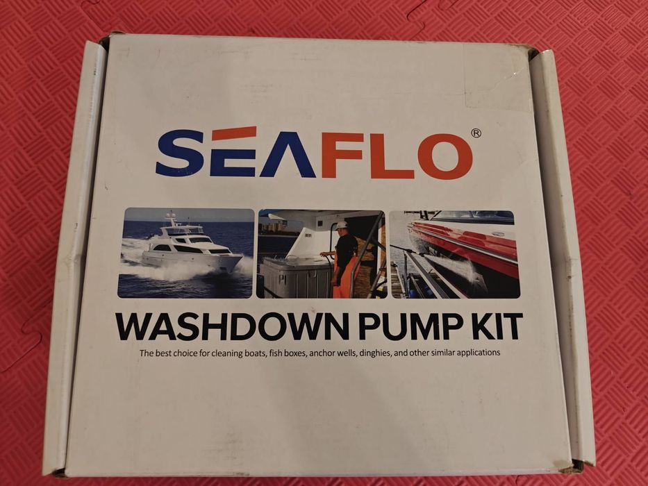 Насос комплект SEAFLO SFWP1-050-070-51 Washdown Pump Kit 12V 18.9 л/мин 70 PSI (новый, полный комплект)