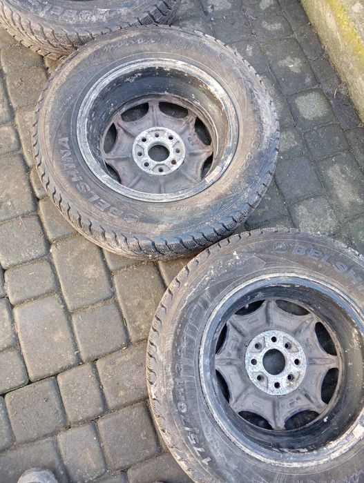 Колеса в зборі ВАЗ R13 4x98 (титани + зимова гума)