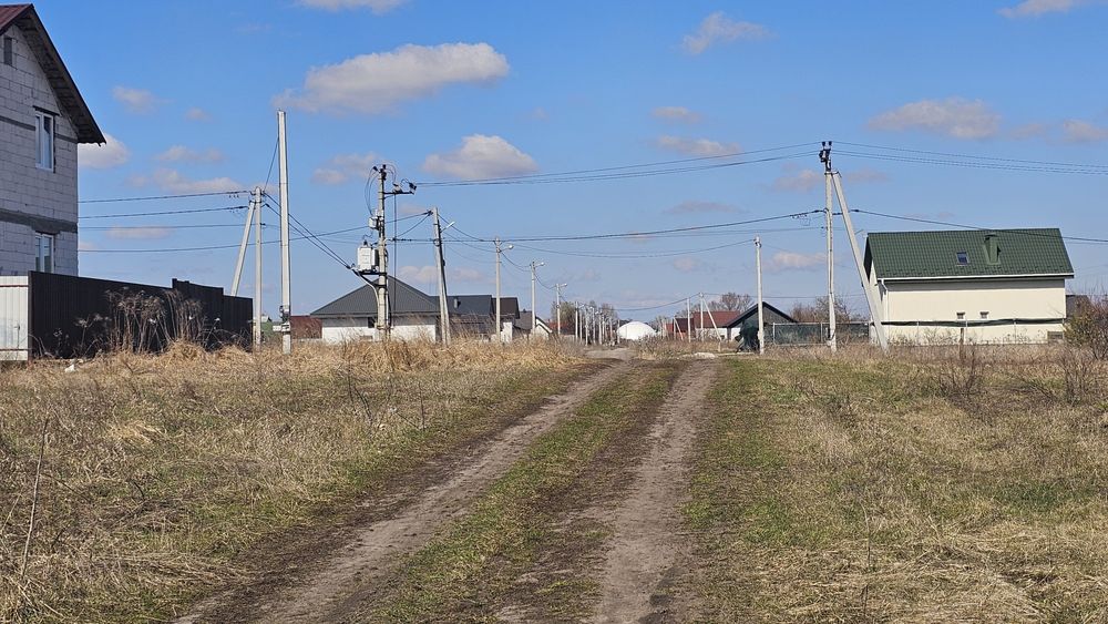 Ділянка 10 соток на ІВАНА НЕЧАЯ ( ДРУЖБИ НАРОДІВ)