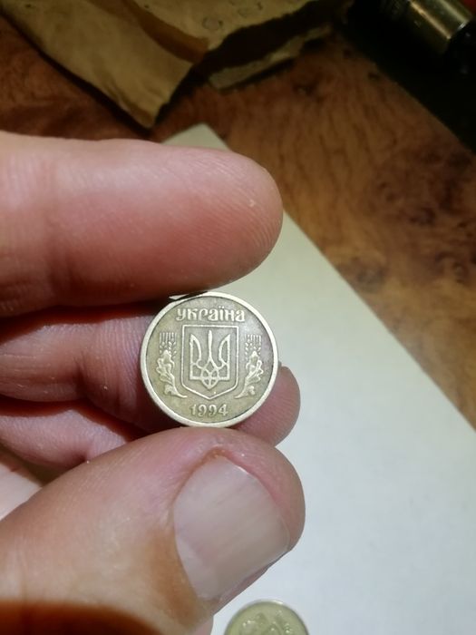 Продам Монеты Украины