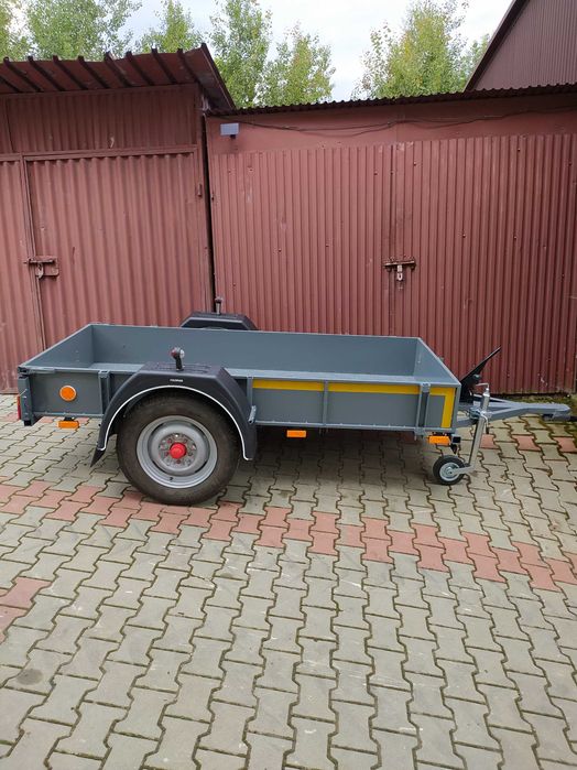 przyczepka do ciągnika jednoosiowa z hamulcem