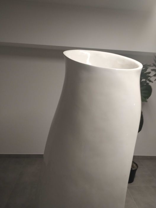 Fotel/Doniczka - Akryl biały sprzedam!!!