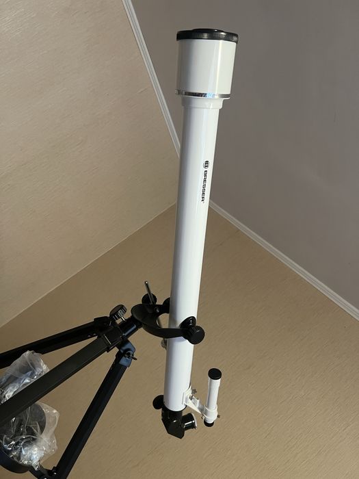 Телескоп Bresser Classic 60/900 AZ з адаптером для смартфона