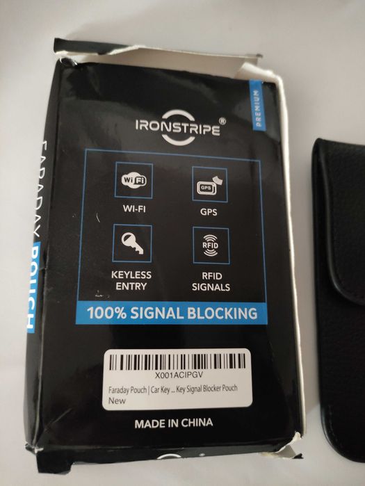 Чохол фарадея для авто брелока.ключів. Iron stripe. faraday pouch.