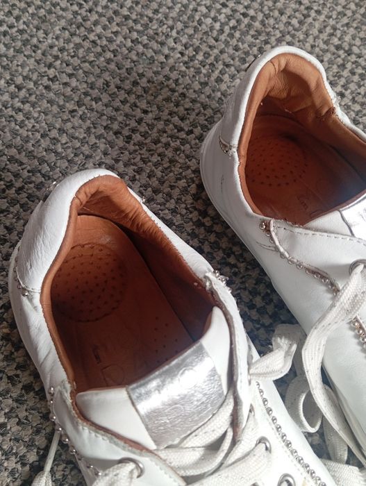 białe sneakersy damskie Arita 40-41