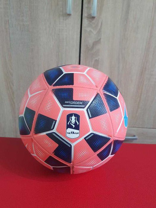 piłka meczowa Nike Ordem II FA Cup 2014/2015 OMB