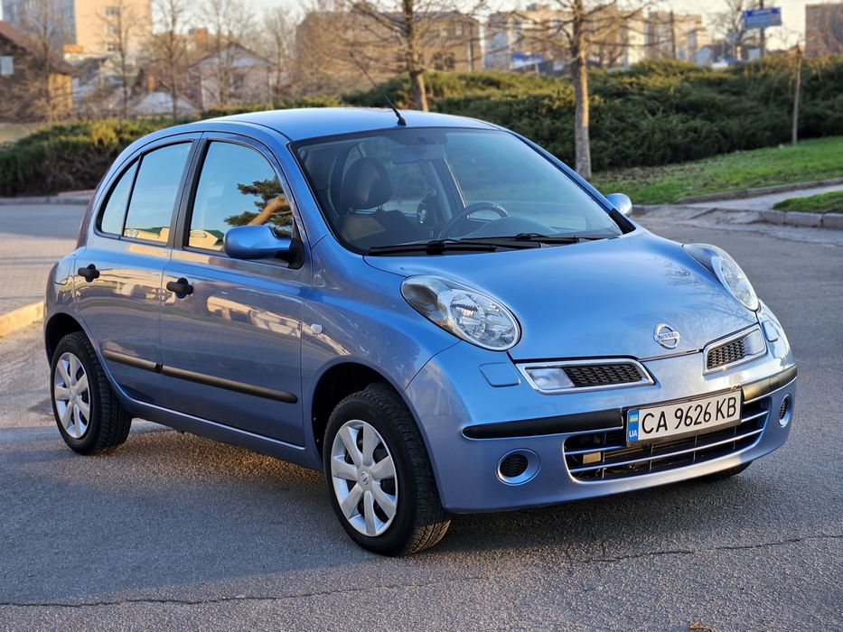 Nissan micra автомат