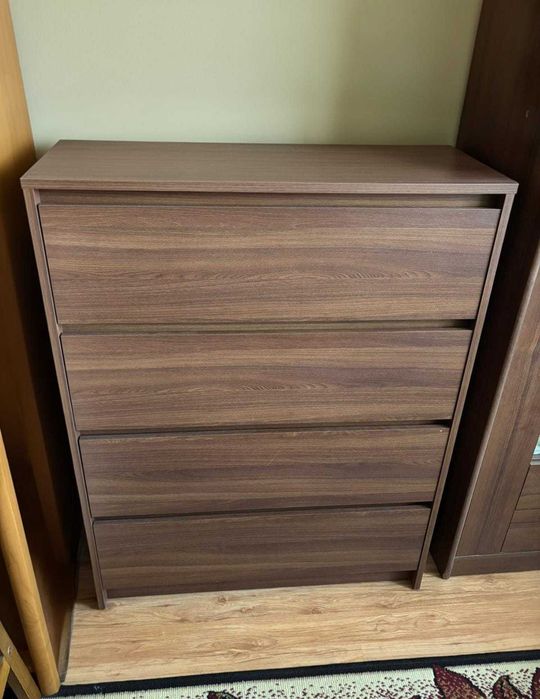 Komoda ciemny brąz ikea