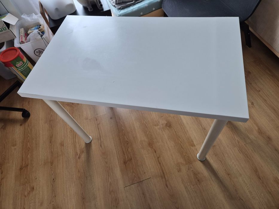 Mesa para escritório Ikea