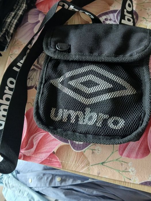 Mala tiracolo Umbro