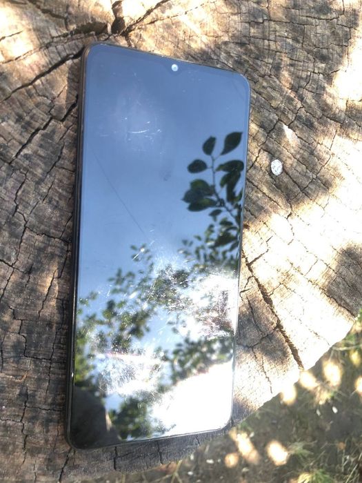 Продам самсунг а 12