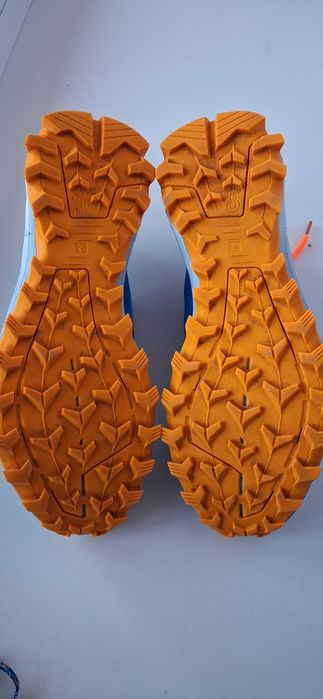 Продам кросовки 41розмір