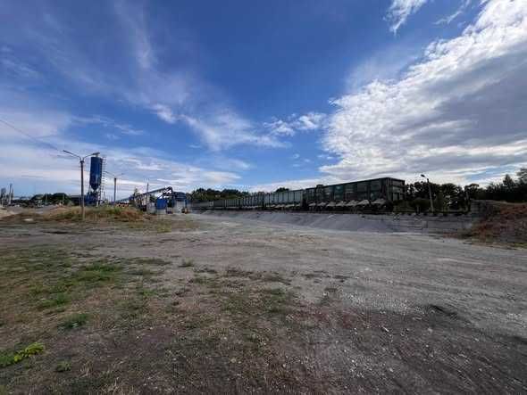 Виробничо-ремонтна  база з залізничною гілкою та АБЗ