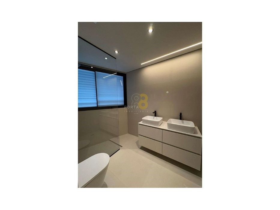 T1 com terraço de 20,44m2 em Gondomar