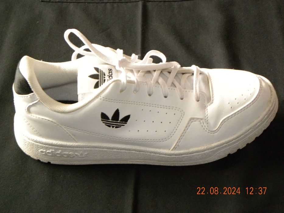 Buty sportowe damskie adidas; rozmiar: 36,5/4UK