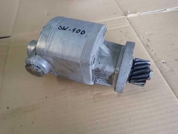Silnik SW400 - Pompa wspomagania