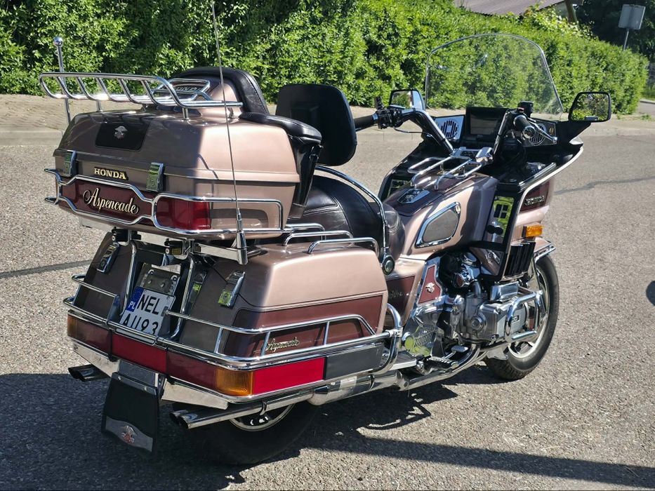 Honda GL1200  Goldwing ASPENCADE