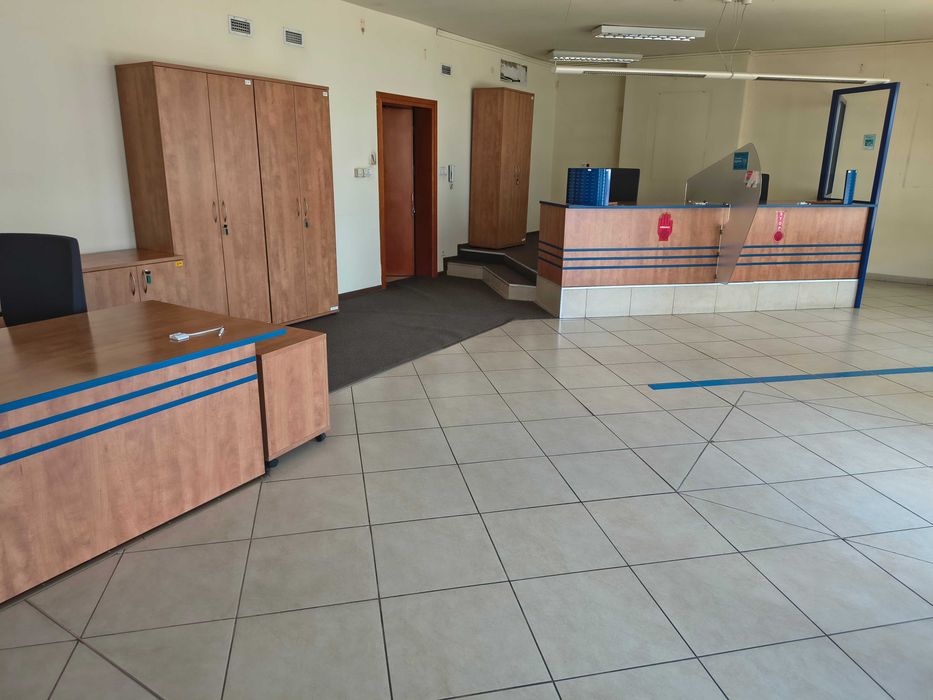 Wydzierżawie lokal użytkowy 170m2 Centrum