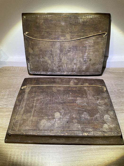 Rzeźba w drewnie płaskorzeźba scynerka relief sztuka obraz