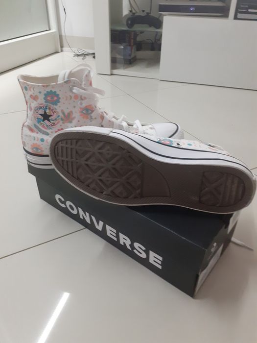 Trampki Converse r.39 dziecięce damskie