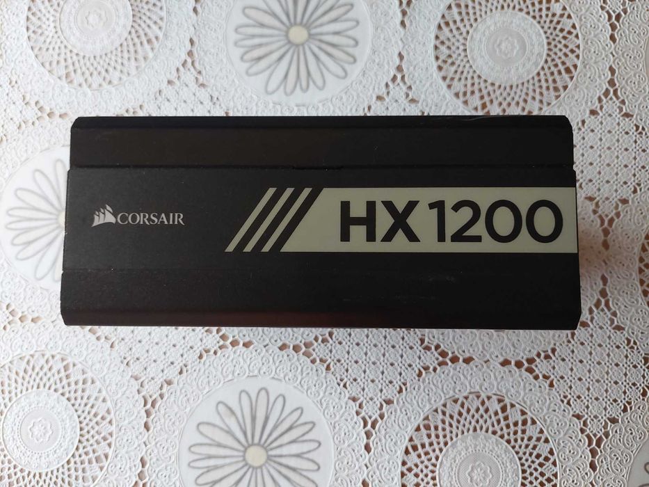 Fonte de alimentação Corsair HX 1200 Platinium
