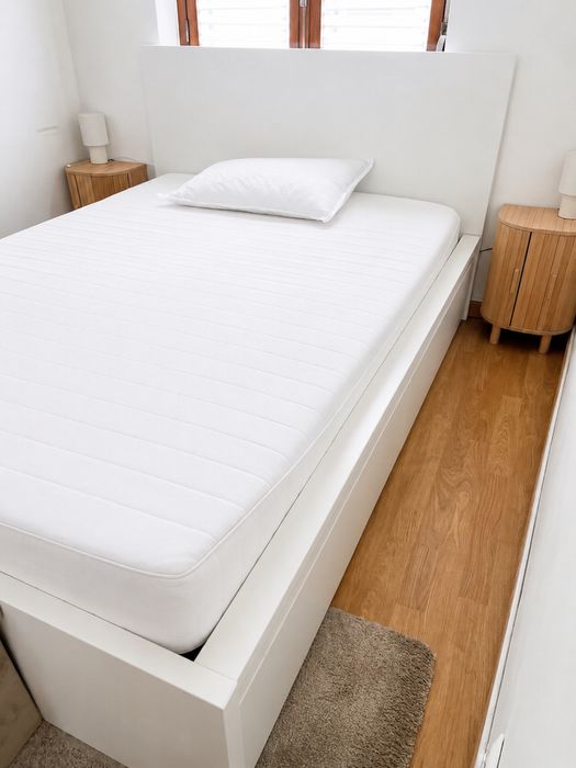 Cama Malm IKEA Branca Estrutura Estrado Cabeceira Gavetas Colchão 140x200