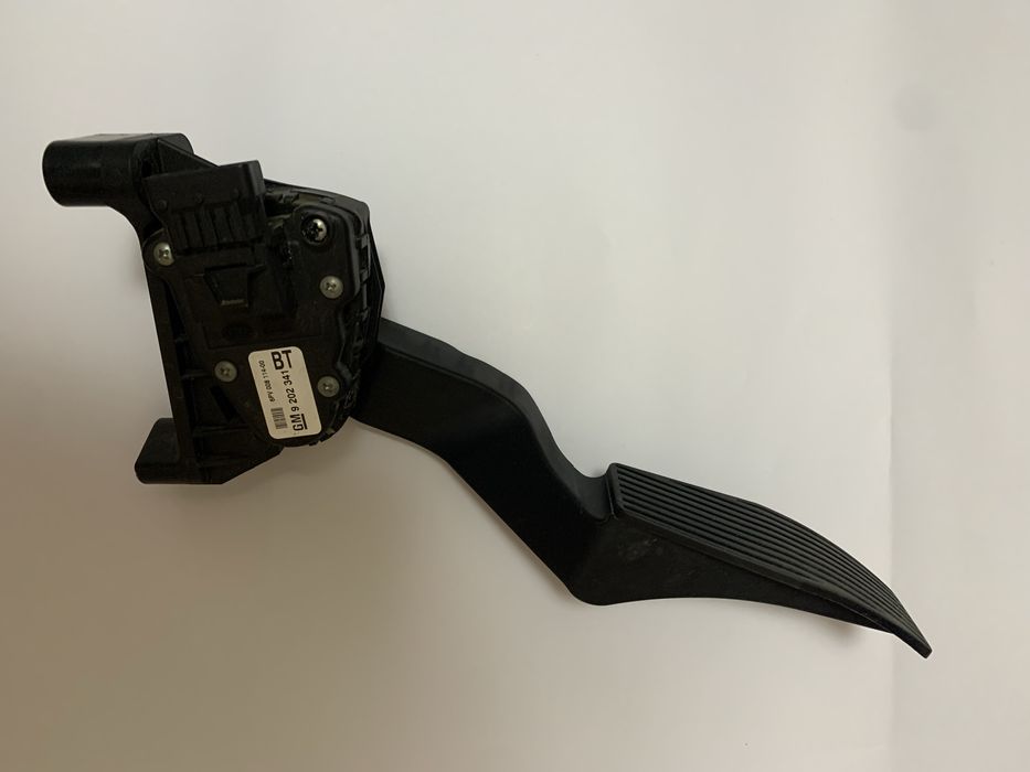Педаль газу Opel Zafira B, Опель Зафіра B. 9202341 BT.