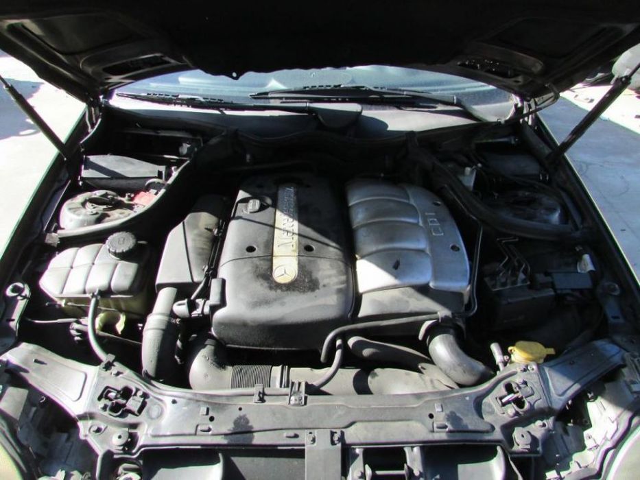 Peças Mercedes C220 2.2 do ano 2003