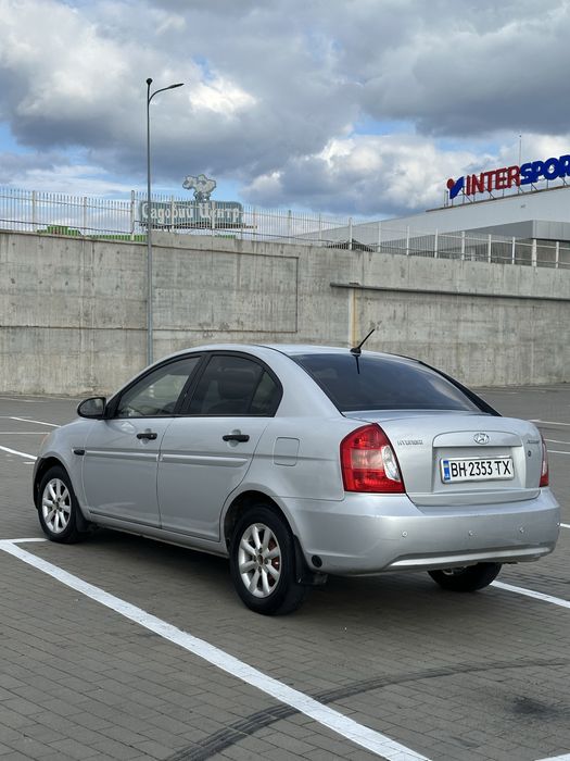 Hyundai Accent 1.4 газ-бензин