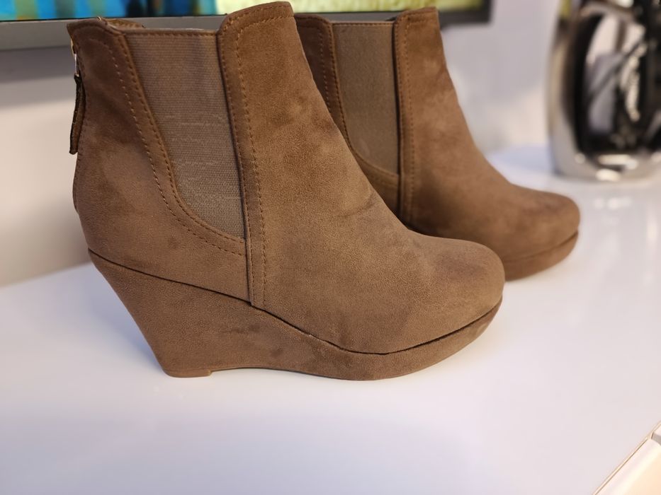Beaty Girls  Eleganckie Brązowe Botki  Koturn Zamsz BDB+ 38