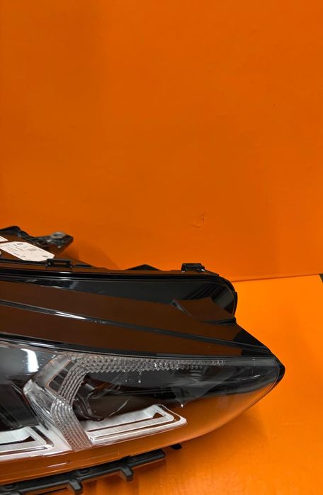 Lampa Prawa Reflektor Prawy BMW X1 Full Led U11 Oryginał Nieklejona Europa !