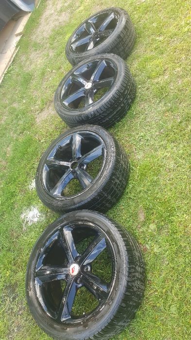 Audi a4 b8  Felgi Aluminiowe r18 S-line  Czarne ORYGINALNE a5