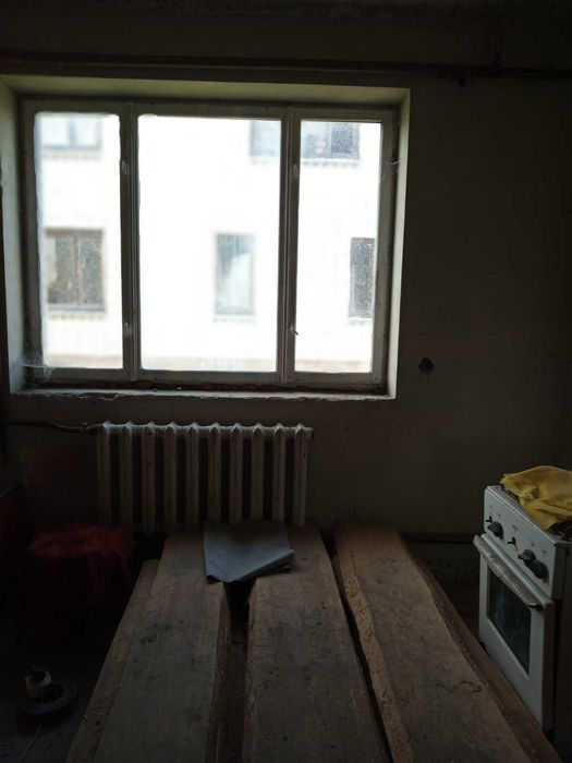 незавершений будинок та земельна ділянка 11,9 сот. с.Старий Яричів