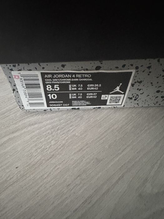 Jordan 4 grey.