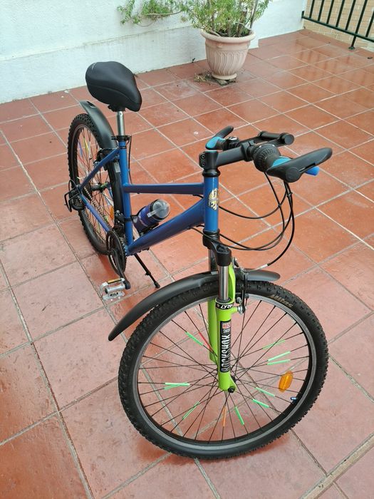 Bicicleta de Montanha – Componentes NOVOS a estrear" o Motivo: de vender não fazer uso mudei as peças mas não chegai usar bicicleta .