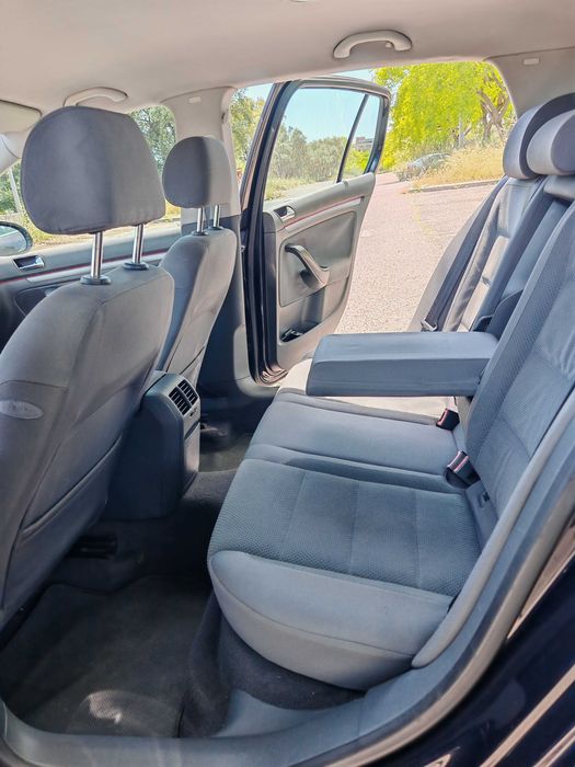 Volkswagen Golf V 1.4