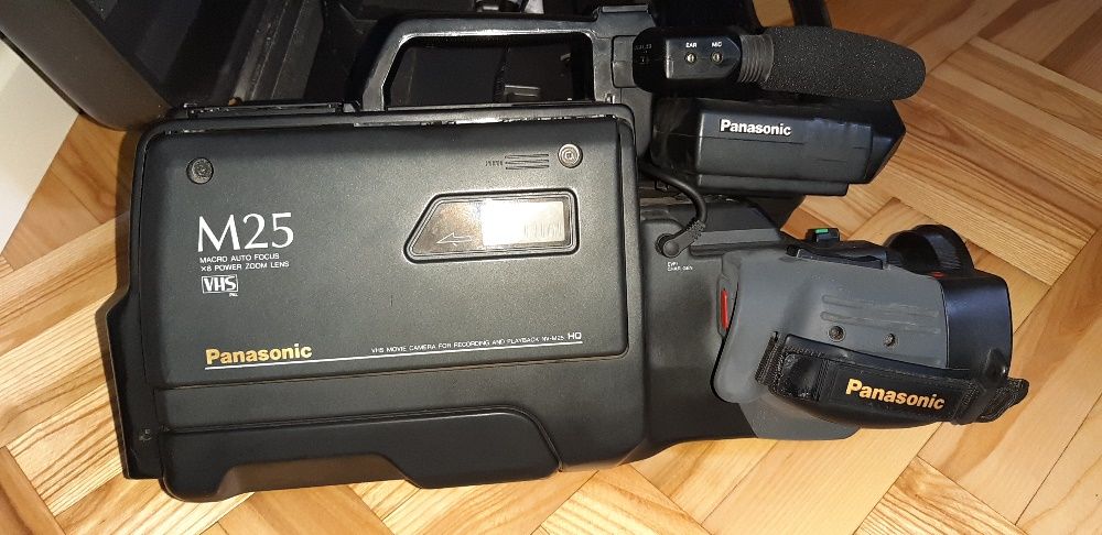 kamera panasonic z generatorem tekstu