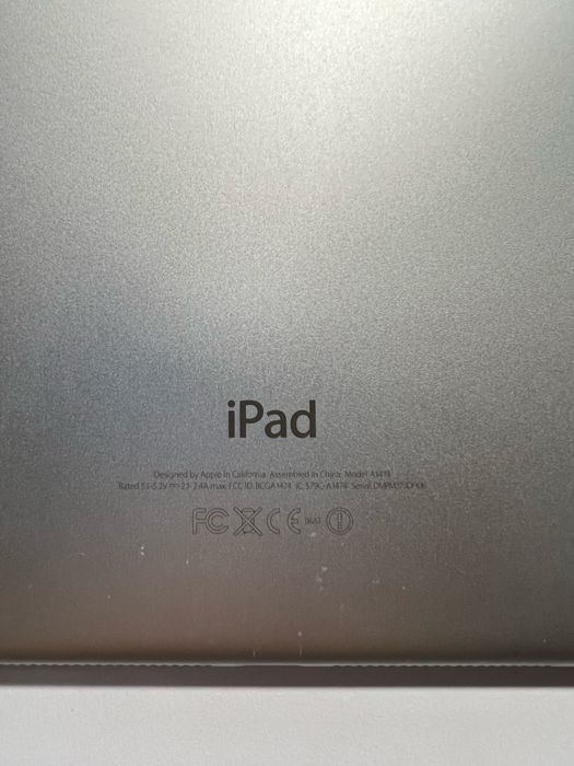 iPad Air A1474 (9.7", Wi-Fi) – у хорошому стані