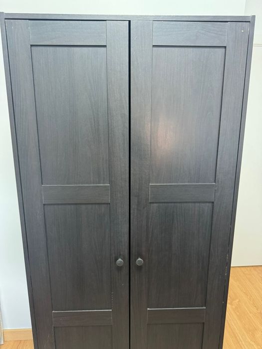 Roupeiro Ikea usado