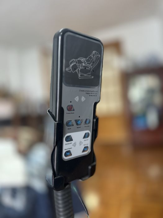 Vendo cadeirao de massagem LM-916A