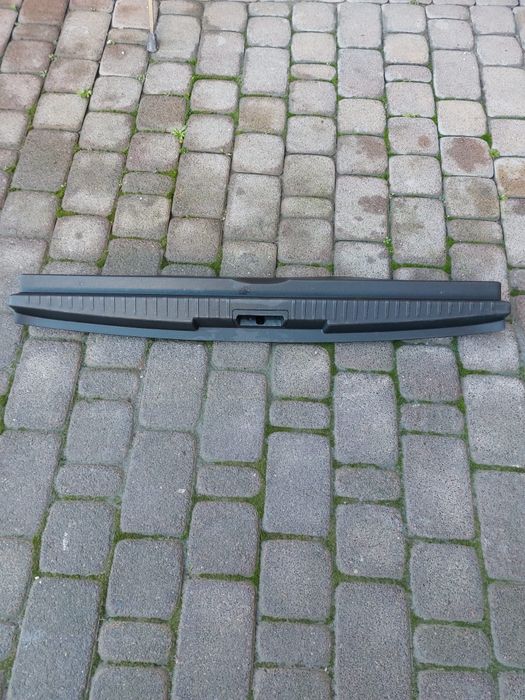 Renault Captur l osłona pasa tylniego