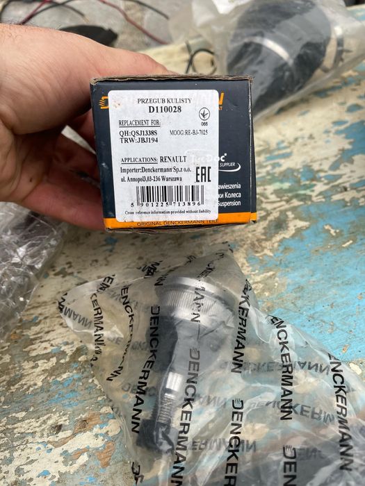 Шарова опора на Renault