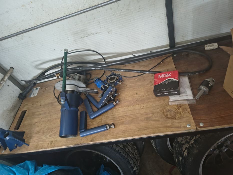 2 wytaczarki mobilne